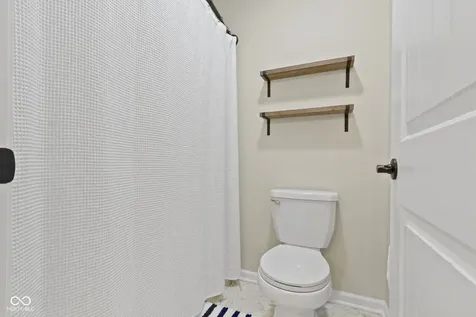 21521 Gisborne Drive Noblesville IN 46062