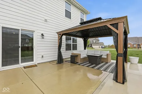 21521 Gisborne Drive Noblesville IN 46062