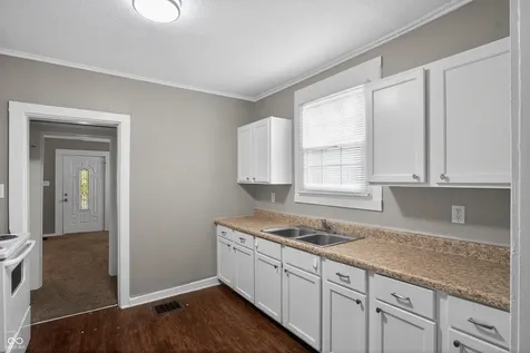815 E 40th Street Indianapolis IN 46205