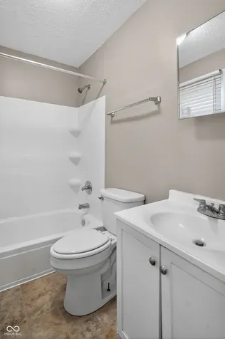 815 E 40th Street Indianapolis IN 46205