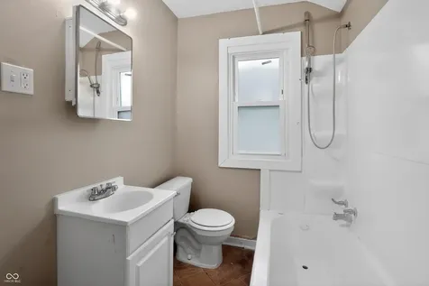 815 E 40th Street Indianapolis IN 46205
