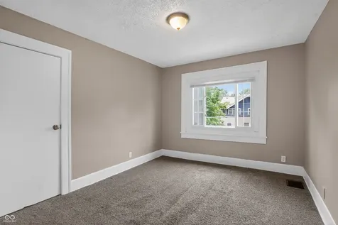 815 E 40th Street Indianapolis IN 46205