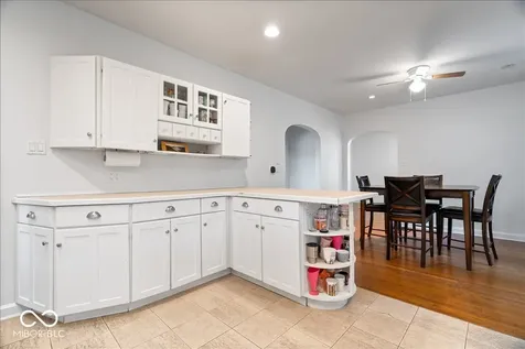 4471 N Pennsylvania Street Indianapolis IN 46205