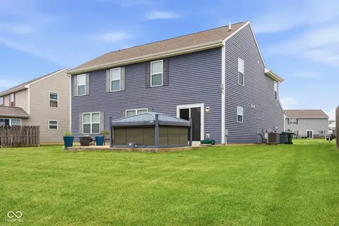 832 Snowberry Run Greenwood IN 46143