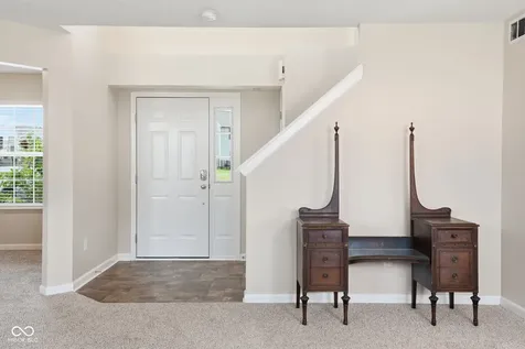 832 Snowberry Run Greenwood IN 46143