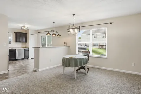 832 Snowberry Run Greenwood IN 46143