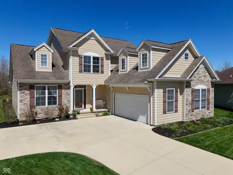 1735 Brookfield Drive Columbus IN 47201