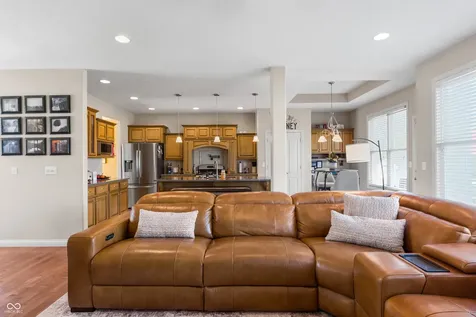 1735 Brookfield Drive Columbus IN 47201