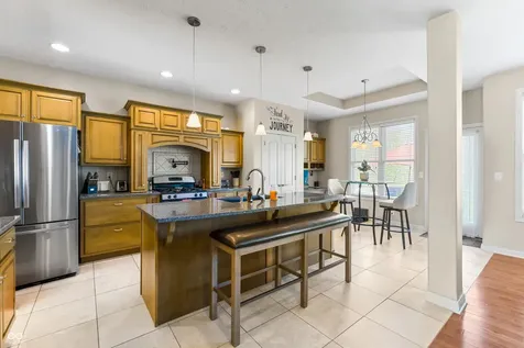 1735 Brookfield Drive Columbus IN 47201