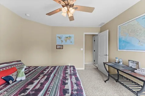1735 Brookfield Drive Columbus IN 47201