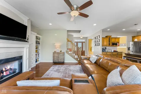 1735 Brookfield Drive Columbus IN 47201