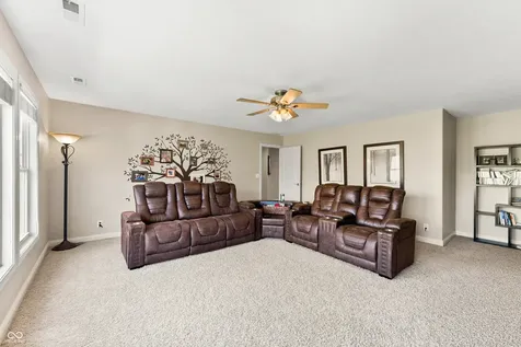 1735 Brookfield Drive Columbus IN 47201