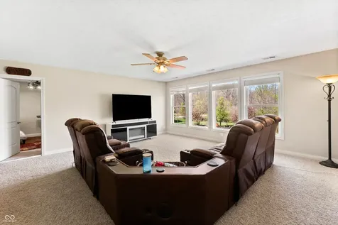 1735 Brookfield Drive Columbus IN 47201