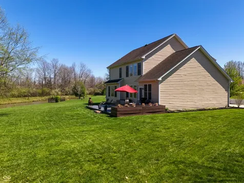 1735 Brookfield Drive Columbus IN 47201