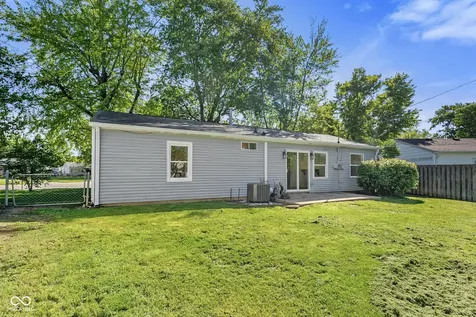 780 Maple Lane Mooresville IN 46158