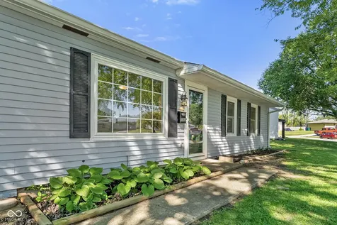 780 Maple Lane Mooresville IN 46158
