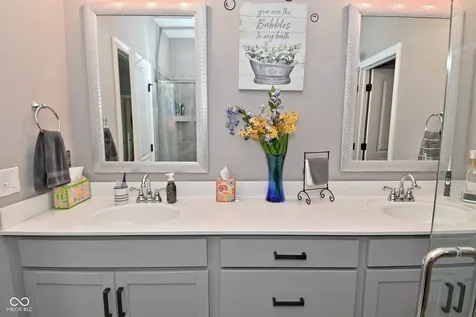 1418 Hideaway Circle Brownsburg IN 46112