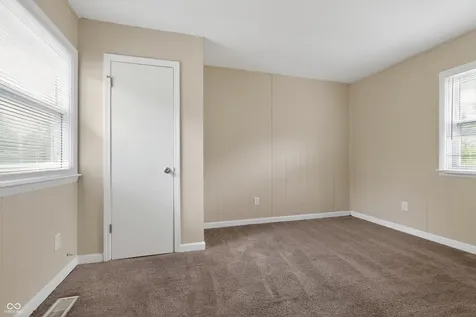 10025 Catalina Drive Indianapolis IN 46235
