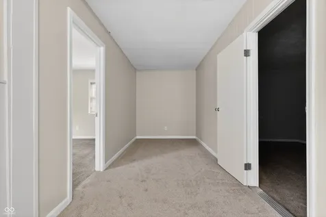 10025 Catalina Drive Indianapolis IN 46235