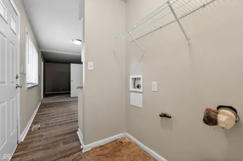 10025 Catalina Drive Indianapolis IN 46235