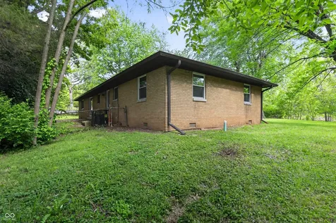 4600 E 42nd Street Indianapolis IN 46226