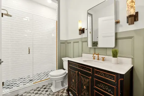 9214 Bluestone Circle Indianapolis IN 46236