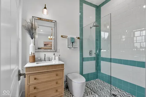 9214 Bluestone Circle Indianapolis IN 46236