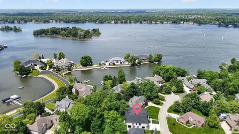 9214 Bluestone Circle Indianapolis IN 46236
