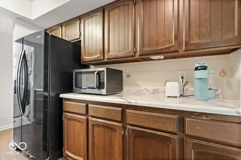 4212 Foxglove Trace Indianapolis IN 46237
