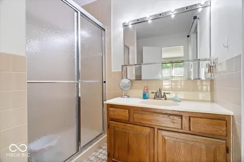 4212 Foxglove Trace Indianapolis IN 46237