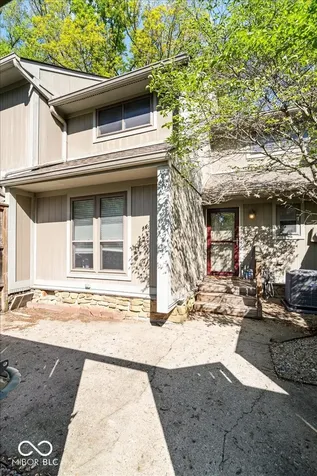 4212 Foxglove Trace Indianapolis IN 46237