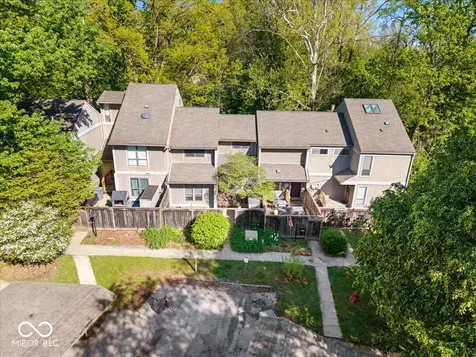 4212 Foxglove Trace Indianapolis IN 46237