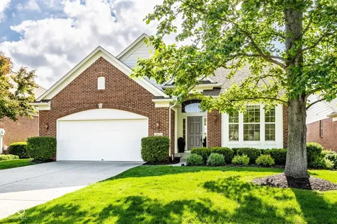 8977 Stonewick Way Zionsville IN 46077