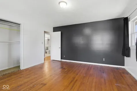2819 E Edgewood Avenue Indianapolis IN 46227