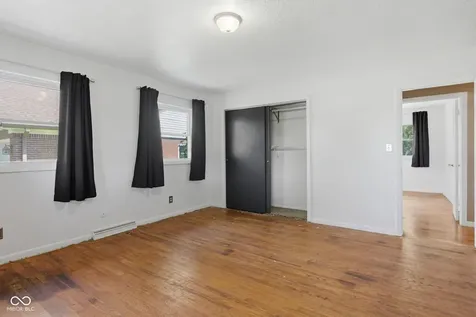 2819 E Edgewood Avenue Indianapolis IN 46227