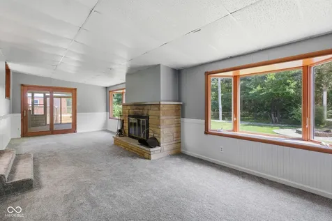 2819 E Edgewood Avenue Indianapolis IN 46227