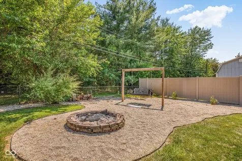 2819 E Edgewood Avenue Indianapolis IN 46227