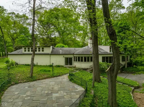 402 Kessler Boulevard West Drive Indianapolis IN 46228