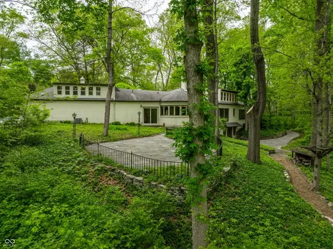 402 Kessler Boulevard West Drive Indianapolis IN 46228