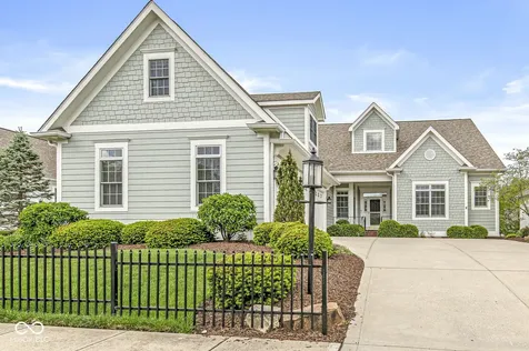 764 Hanover Close Zionsville IN 46077
