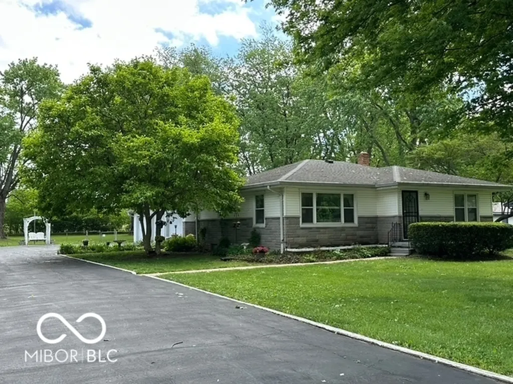 5701 Garden Drive Indianapolis IN 46217
