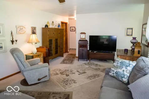 5701 Garden Drive Indianapolis IN 46217