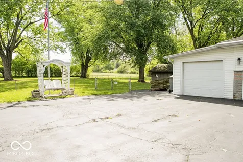 5701 Garden Drive Indianapolis IN 46217