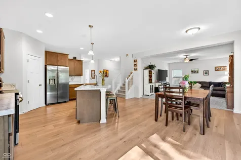 48 Manchester Drive Trafalgar IN 46181