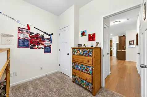 48 Manchester Drive Trafalgar IN 46181