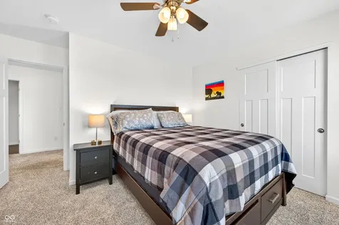 48 Manchester Drive Trafalgar IN 46181