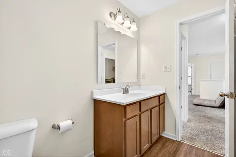 48 Manchester Drive Trafalgar IN 46181