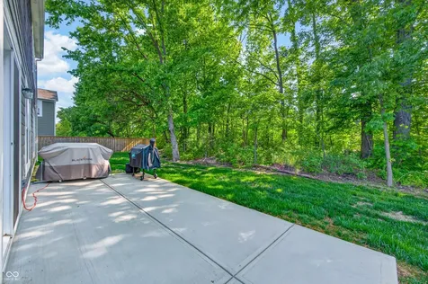 48 Manchester Drive Trafalgar IN 46181