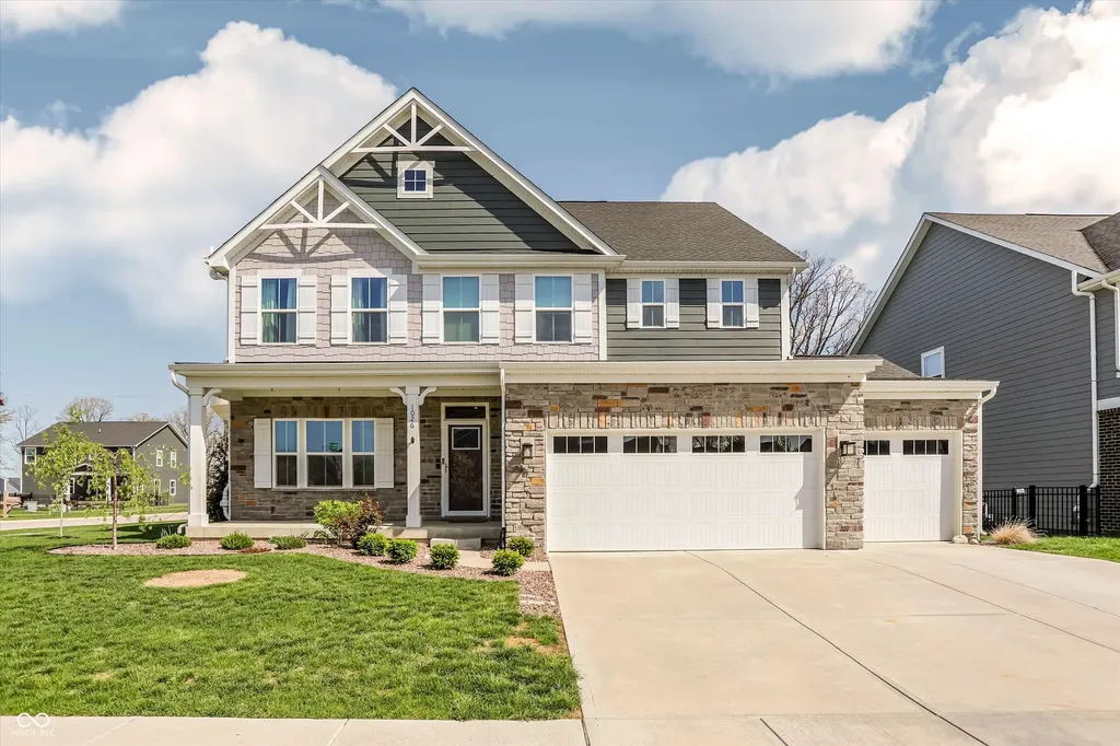 1026 Woodglen Drive Westfield IN 46074