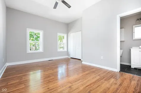 1667 Union Street Indianapolis IN 46225